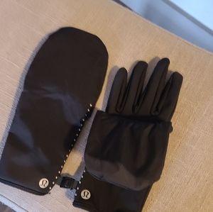 Lululemon run for it hooded gloves